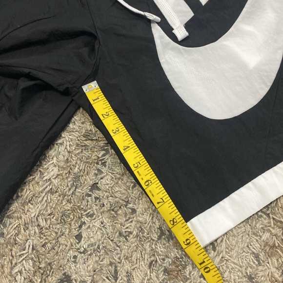 Nike throwback men’s Athletic Shorts with Swoosh sz small black white cv1829-010 - Picture 6 of 10